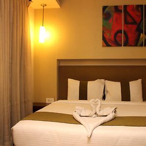Premium King Room